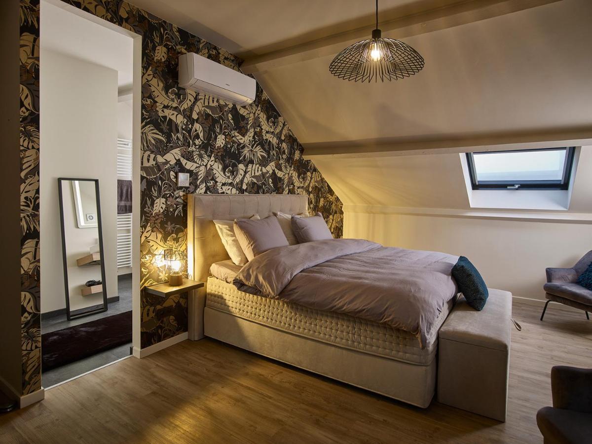 'T Vlyt Vakantiehuis-Wellness Bed & Breakfast Riemst Exterior photo